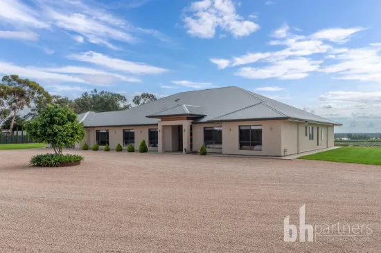 123 Elephant Trunk Road, Cobdogla, SA 5346