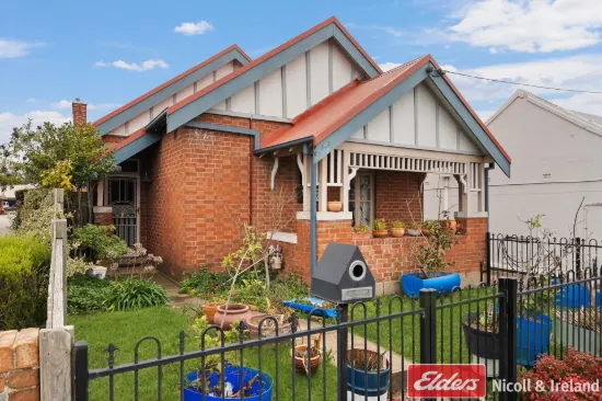123 STEWART Street, Bathurst, NSW 2795