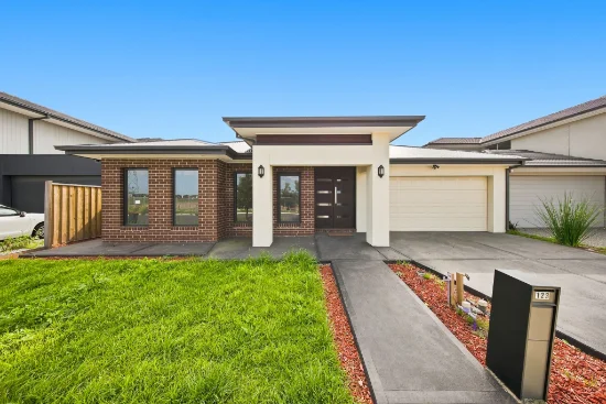 123 Villa Doria Drive, Clyde North VIC 3978-Image