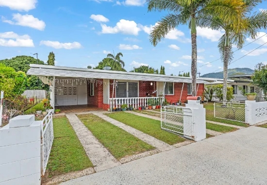 123 Wilkinson Street, Manunda, Qld 4870