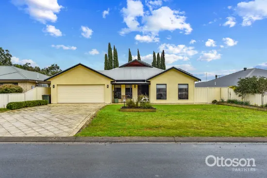 124 Cedar Avenue, Naracoorte, SA 5271