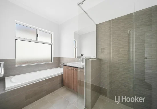 124 Commander Drive, Alkimos, WA 6038-Image