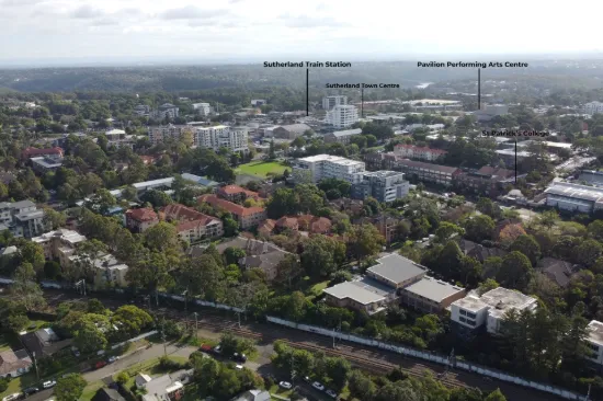 124 Glencoe Street, Sutherland, NSW 2232-Image