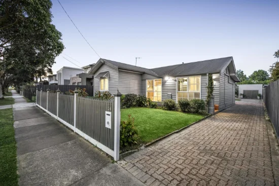 124 Mcmahon Road, Reservoir, Vic 3073