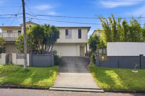 124 Waverley Rd, Camp Hill, Qld 4152