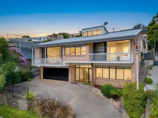 125 Henry Street, Merewether, NSW 2291