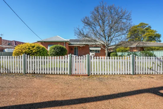 125 Third Avenue South, Narromine, NSW 2821
