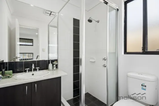 126 Badgerup Avenue, Lakelands, WA 6180-Image