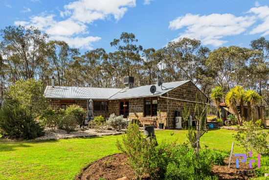 126 Bernaroo Road, Myers Flat, Vic 3556
