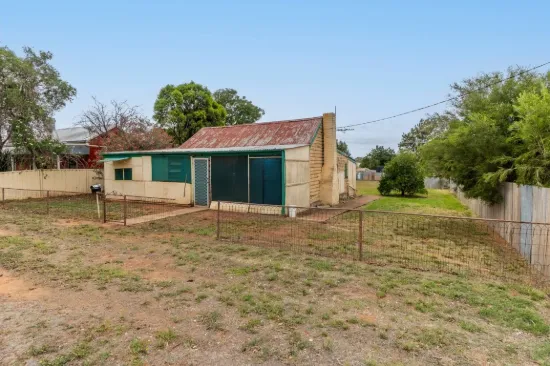 127 Twynam Street, Temora, NSW 2666