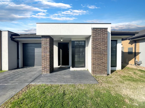 127 Wurrook Circuit, North Geelong, Vic 3215