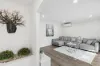 128 Illawarra Crescent, Ballajura, WA 6066-Image