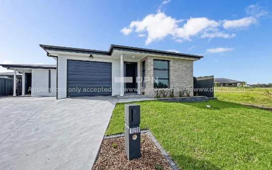 128 Lancaster Drive, Badagarang, NSW 2540