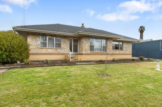 128 Main North Road, Clare, SA 5453