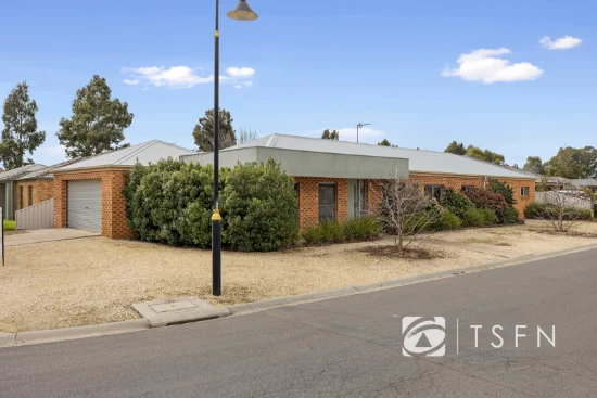 128 Myrtle Rd, Ascot, Vic 3551