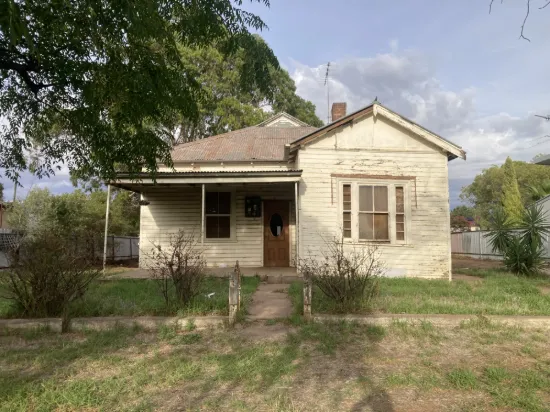 128 Twynam Street, Temora, NSW 2666
