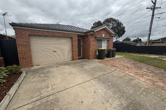 129 Goldsworthy Road, Corio, Vic 3214 - For Rent