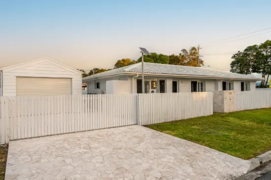 129 Goodwin Drive, Bongaree, Qld 4507