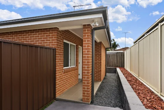 12A Balmain Place, Doonside, NSW 2767