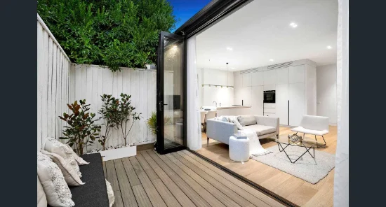 12A Eastbourne Street, Windsor, Vic 3181