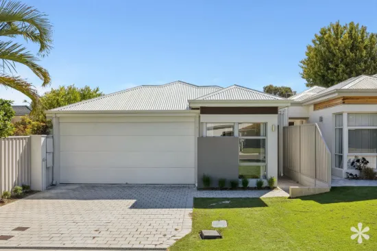 12A Loris Way, Kardinya, WA 6163