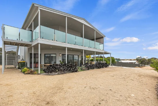 12A Main Coast Road, Pine Point, SA 5571