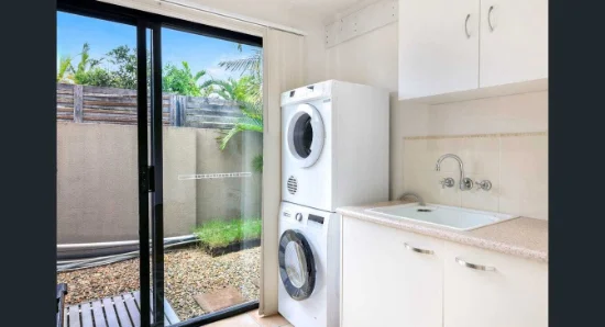 12A The Parade, Helensvale, Qld 4212-Image