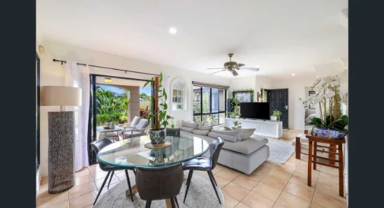 12A The Parade, Helensvale, Qld 4212-Image