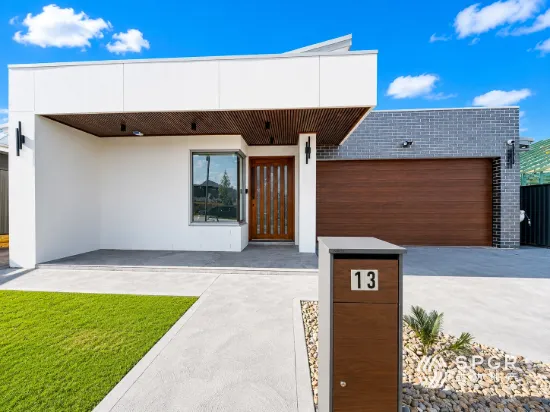 13 & 13A Kelpie Street, Wilton, NSW 2571