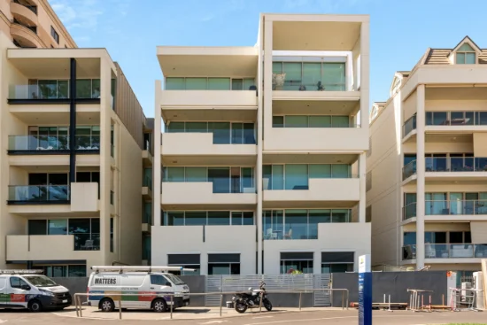 13/3 S Esplanade, Glenelg, SA 5045