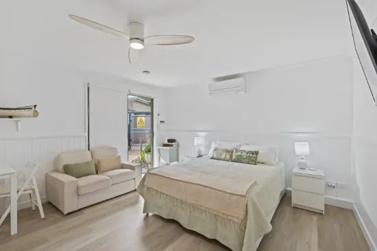 13/4-10 Kennedy Drive, Point Lookout, Qld 4183-Image