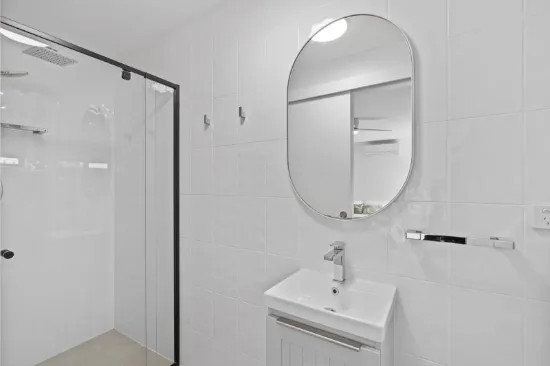 13/4-10 Kennedy Drive, Point Lookout, Qld 4183-Image