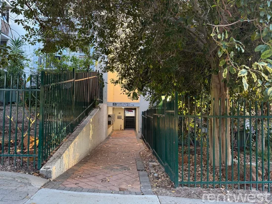 13/8 Kathleen Avenue, Maylands, WA 6051