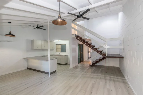 13/80-84 Queens Rd, Hermit Park, Qld 4812