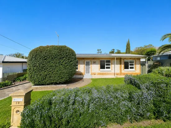 13 Amiens Place, Port Lincoln, SA 5606
