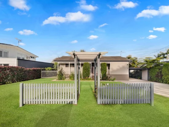 13 Bairnsdale St W, Buderim, Qld 4556