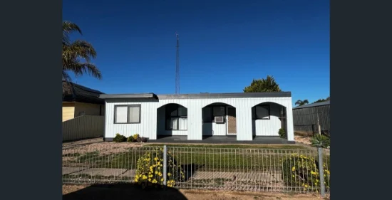 13 Bayview Drive, Moonta Bay SA 5558 - For Rent
