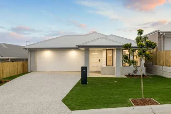 13 Beachmere street, Ripley, Qld 4306