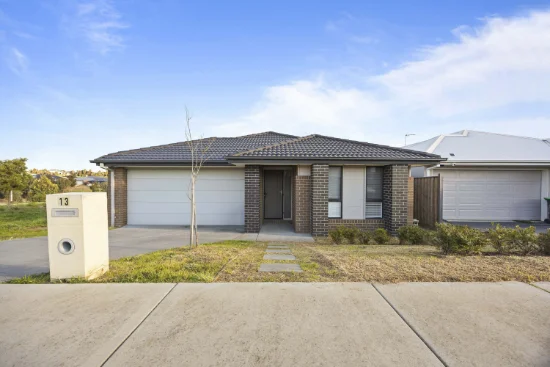 13  Beartooth Drive, Winter Valley, Vic 3358