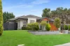 13 Ben Drive, Mornington, Vic 3931