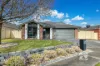 13 Bluehills Boulevard, Pakenham, Vic 3810