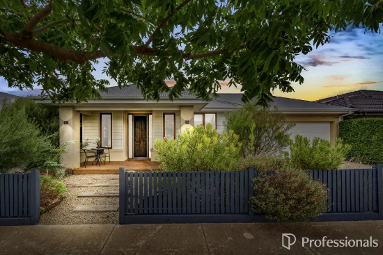 13 Boolite Street, Eynesbury, Vic 3338