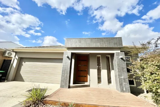 13 Botanical Drive, Caroline Springs, Vic 3023