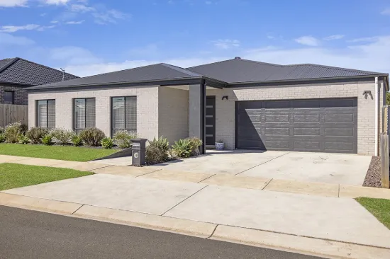 13 Bourne Boulevard, Dennington, Vic 3280