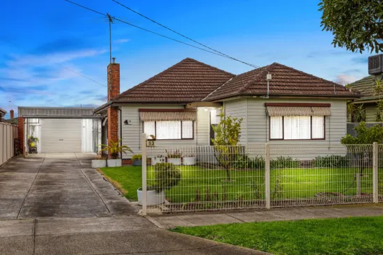 13 Brisbane Street, Albion, Vic 3020