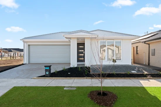 13 Brushtail Street, Mambourin, Vic 3024