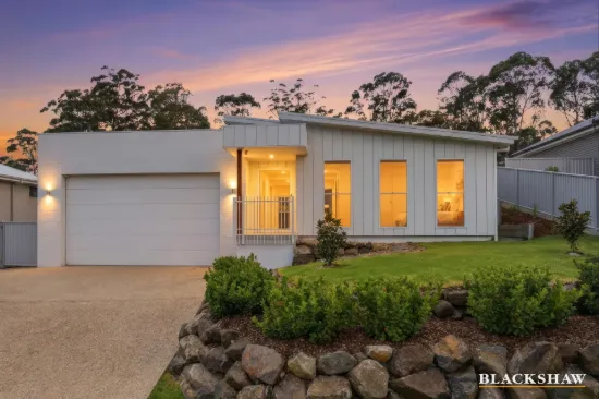 13 Buguri Crescent, Malua Bay, NSW 2536