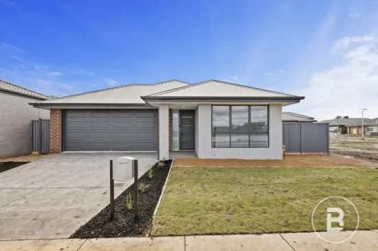 13 Carlow Drive, Alfredton, Vic 3350