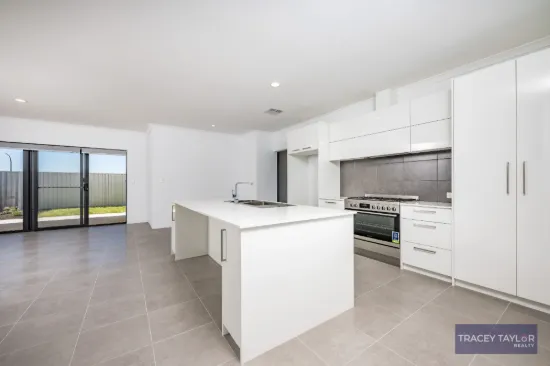 13 Carousel Loop, Brabham, WA 6055