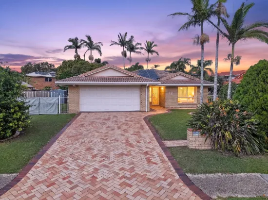 13 Carpenter Way, Sandstone Point, Qld 4511